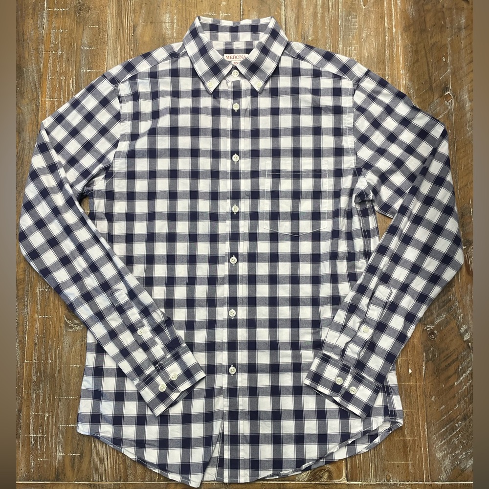 Merona 100% Cotton Longsleeve Buttondown. *NWOT*. Size M - Picture 1 of 7